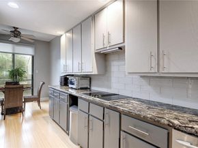 1707 Spyglass DR 61, Austin TX 78746