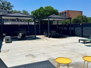 935 La Posada DR 243, Austin TX 78752