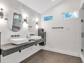 11119 Lakeside DR, Jonestown TX 78645