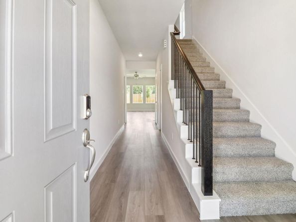 221 Outlaw DR, Liberty Hill TX 78642