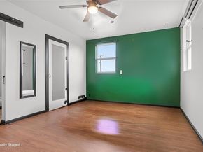 10913 Ridgeway ST, Jonestown TX 78645
