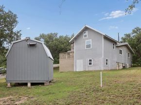 10913 Ridgeway ST, Jonestown TX 78645