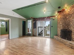 10913 Ridgeway ST, Jonestown TX 78645