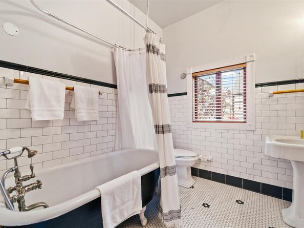 1811 Newton ST 7A and 8B, Austin TX 78704