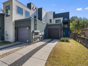 1107 Taulbee LN B, Austin TX 78757