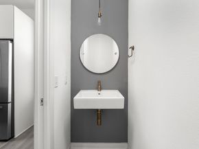 2624 Metcalfe RD 17, Austin TX 78741