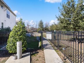 2624 Metcalfe RD 17, Austin TX 78741