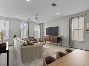 2624 Metcalfe RD 17, Austin TX 78741