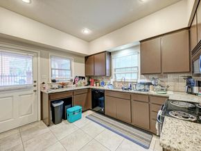 3200 Duval St 101, Austin TX 78705