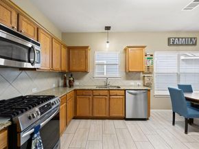 207 Rosedale BLVD, Georgetown TX 78628