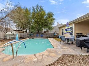 207 Rosedale BLVD, Georgetown TX 78628