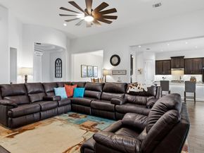 213 Garden Gate LN, Liberty Hill TX 78642