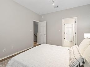 7501 Shadowridge RUN 119, Austin TX 78749