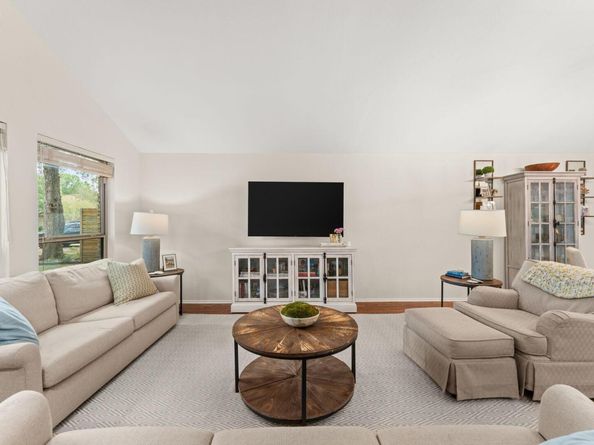 4804 Trail Crest CIR, Austin TX 78735
