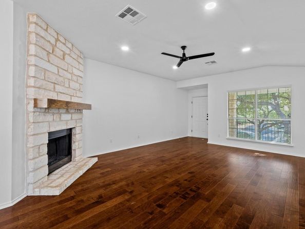 14620 Springs Edge DR, Austin TX 78717