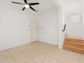 1115 Kinney Ave 9, Austin TX 78704