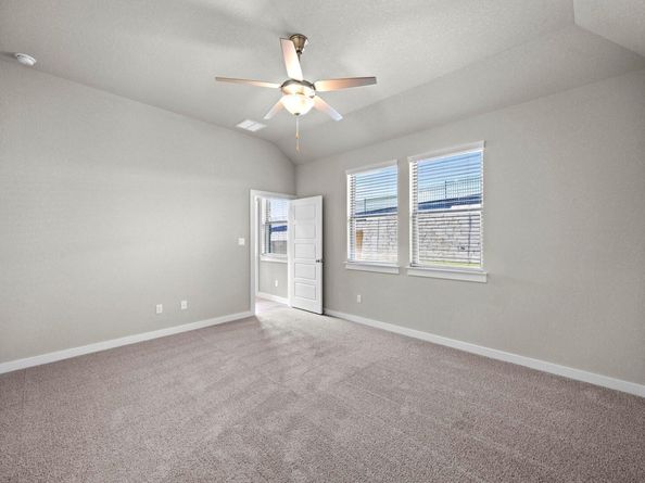 8012 Shining Flor RUN, Lago Vista TX 78645