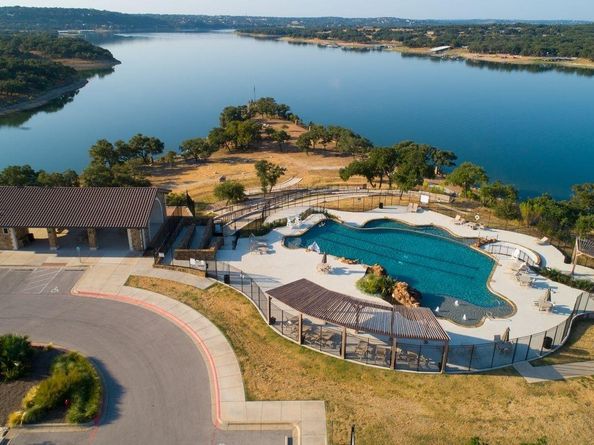 8012 Shining Flor RUN, Lago Vista TX 78645