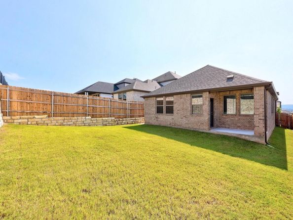 8012 Shining Flor RUN, Lago Vista TX 78645