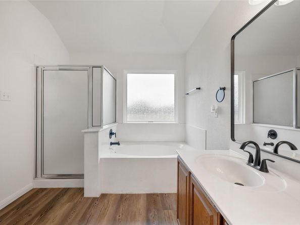 608 Haleys CV, Leander TX 78641