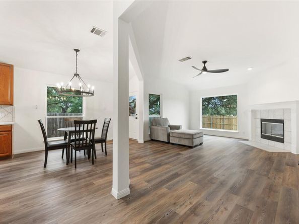 608 Haleys CV, Leander TX 78641