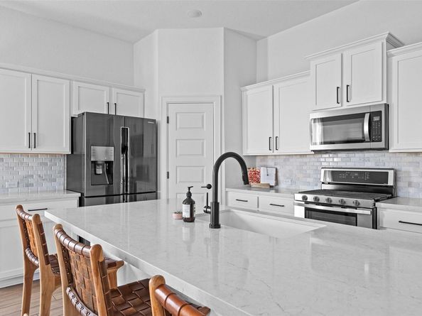 8208 Silhouette ST, Austin TX 78744