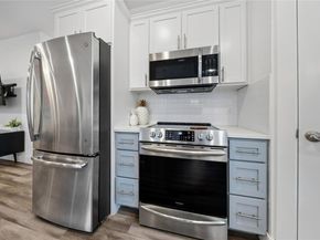 7502 Stable LN, Lago Vista TX 78645