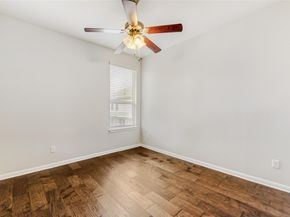 1401 Little Elm TRL 210, Cedar Park TX 78613