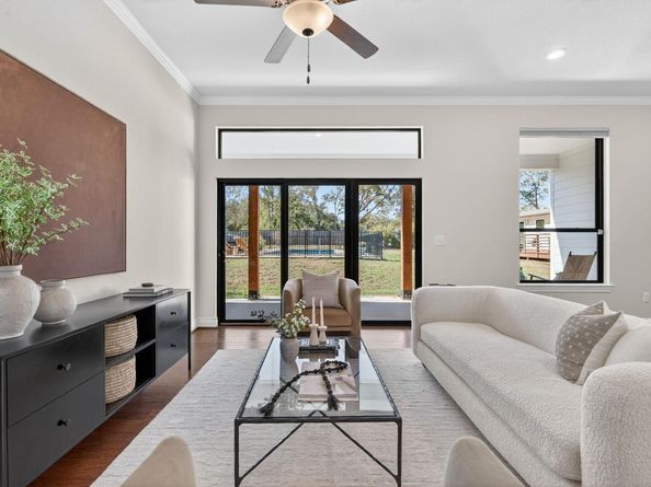 1909 Stanley Ave, Austin TX 78745