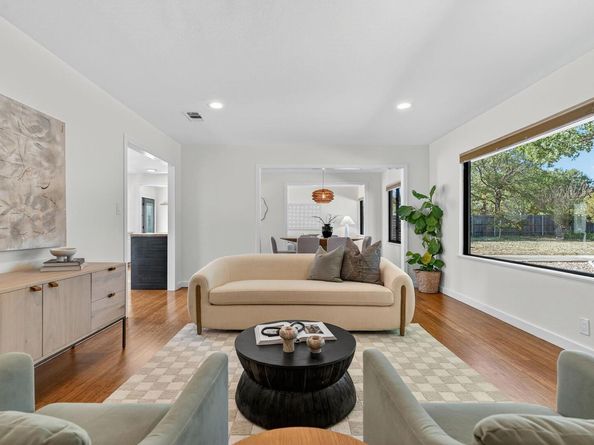 1909 Stanley Ave, Austin TX 78745