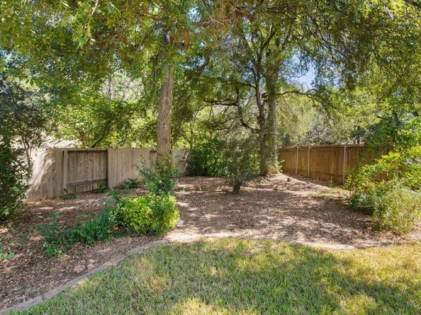9213 Rock Castle CV, Austin TX 78749