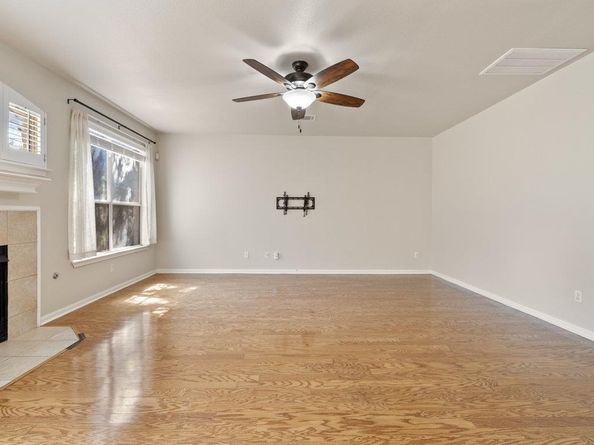 9213 Rock Castle CV, Austin TX 78749