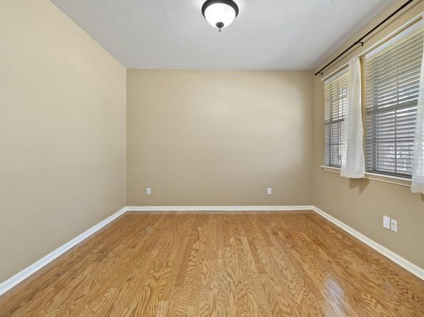 9213 Rock Castle CV, Austin TX 78749