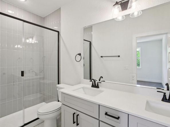 200 W 56th ST 1103, Austin TX 78751
