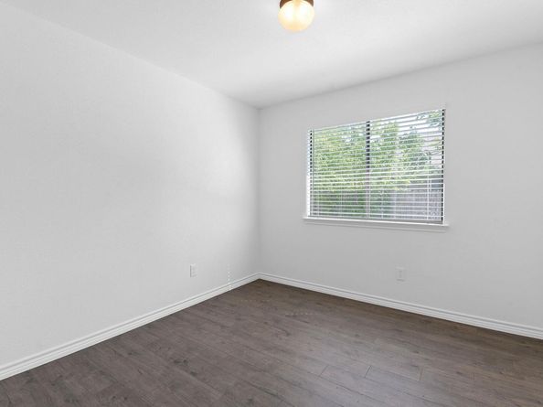 11500 Ruffed Grouse DR, Austin TX 78758