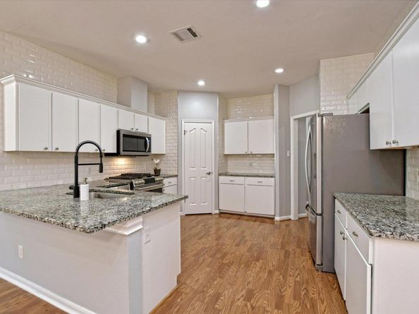2304 Miramar CV, Round Rock TX 78665