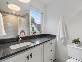 1503 Richcreek RD A, Austin TX 78757