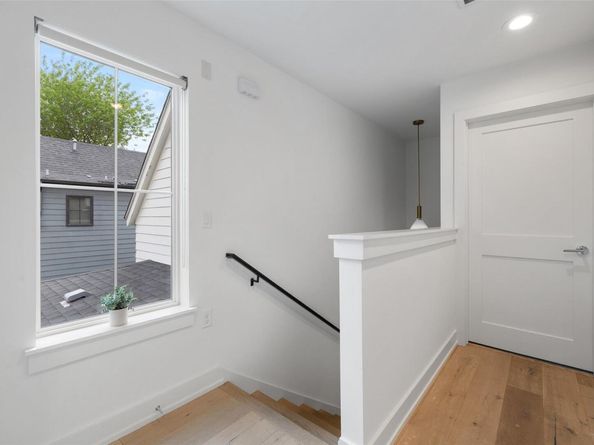 1503 Richcreek RD A, Austin TX 78757