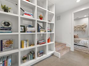 1503 Richcreek RD A, Austin TX 78757