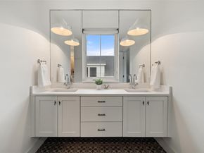 1503 Richcreek RD A, Austin TX 78757