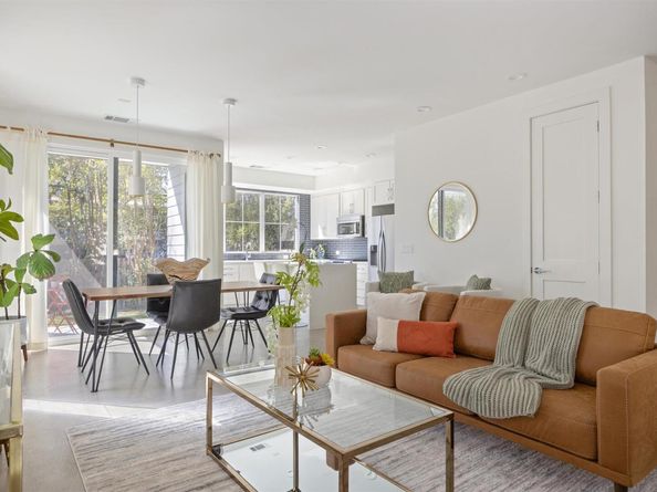 1503 Richcreek RD A, Austin TX 78757