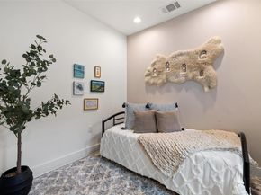 1503 Richcreek RD A, Austin TX 78757