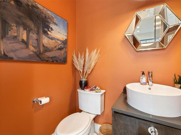 1503 Richcreek RD A, Austin TX 78757