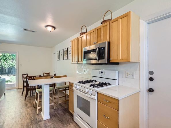 8018 Rockwood LN, Austin TX 78757