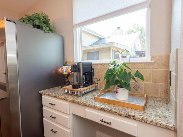 8711 Glen Canyon DR, Round Rock TX 78681
