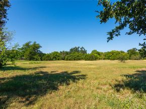 8711 Glen Canyon DR, Round Rock TX 78681