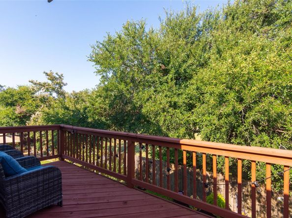 8711 Glen Canyon DR, Round Rock TX 78681