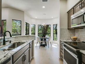 4711 Spicewood Springs RD 172, Austin TX 78759