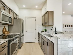 4711 Spicewood Springs RD 172, Austin TX 78759