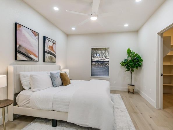 4711 Spicewood Springs RD 172, Austin TX 78759